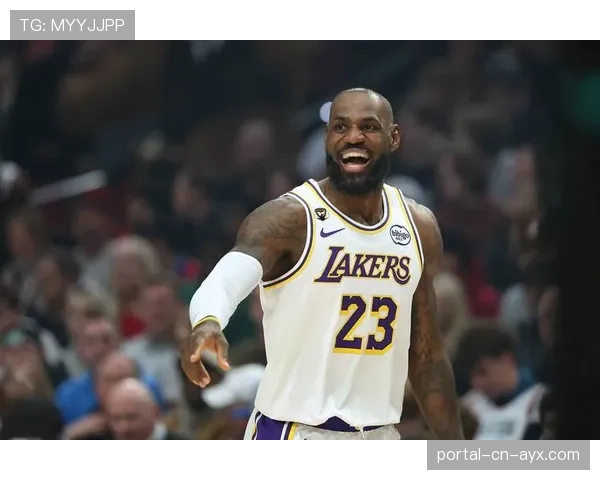 詹姆斯因左膝酸痛降级为出战成疑，湖人全员健康状态仅维持20小时